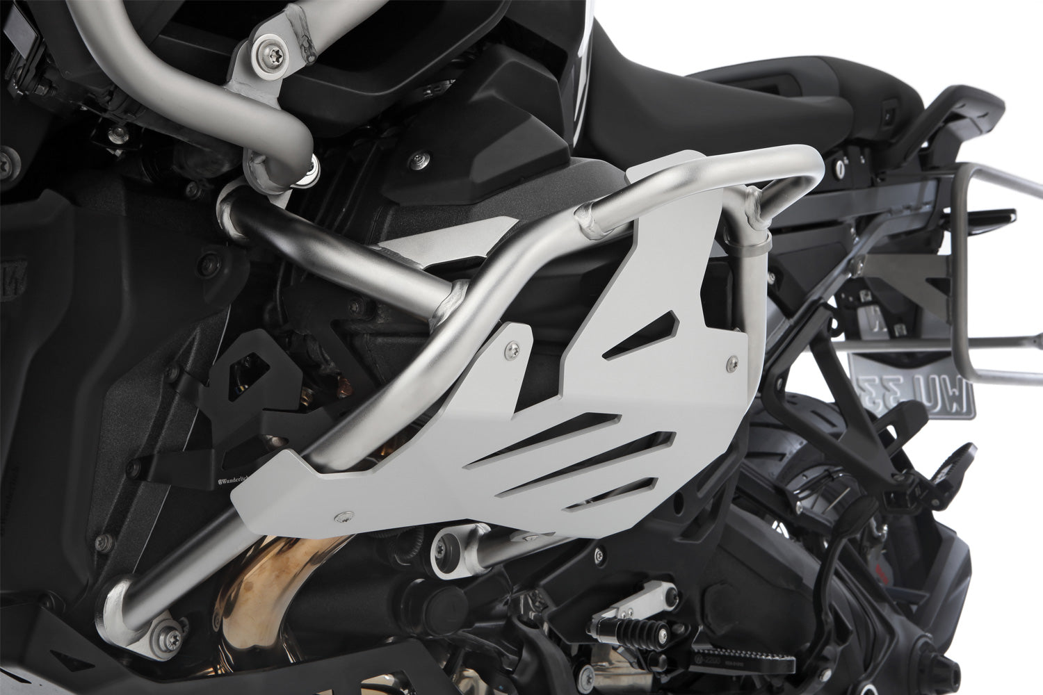 Optimises protection for the cylinder heads, the thin-walled valve covers ✔ Premium components ✔ Integrated design ➜ Order now