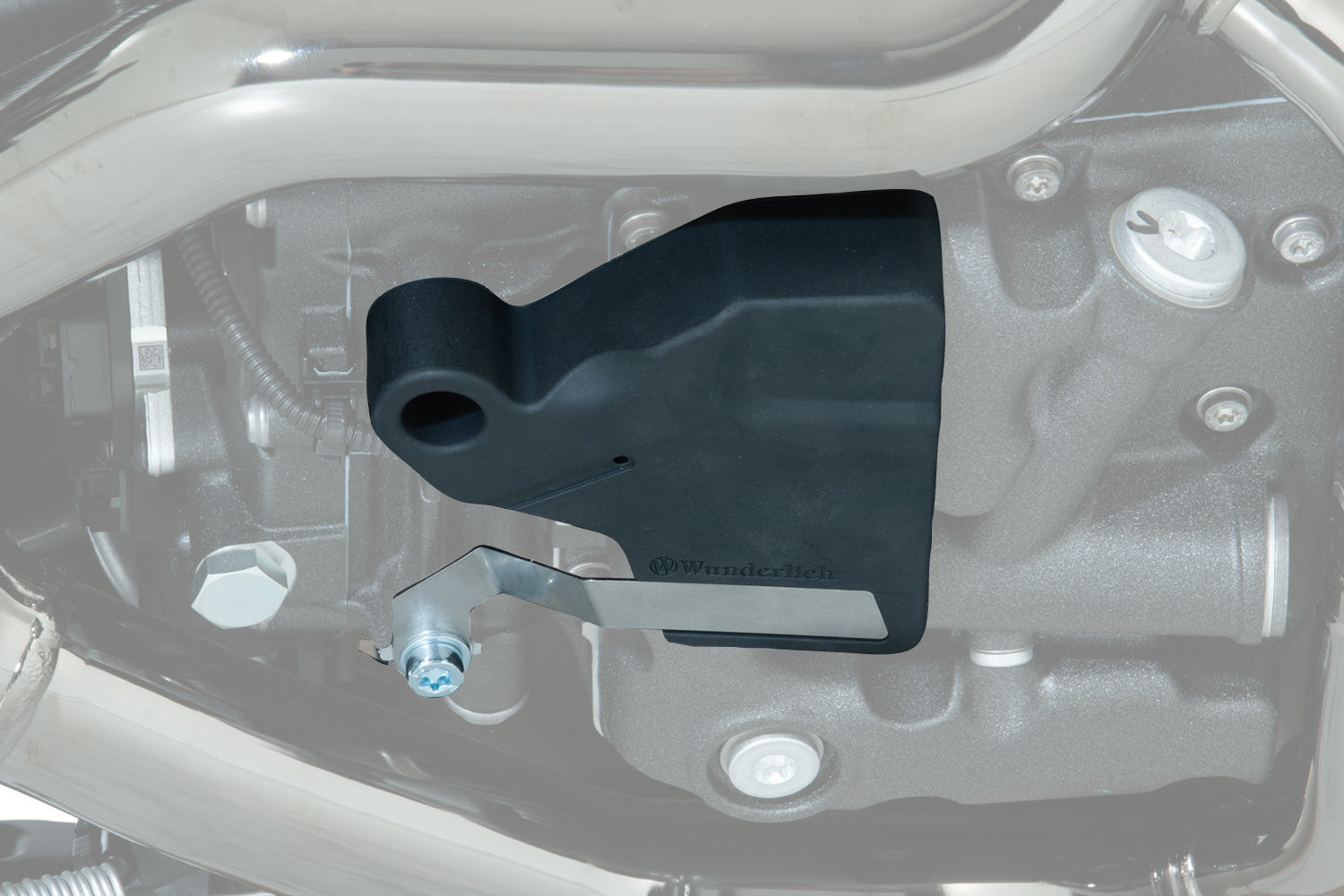 High level of protection and compatible with the Wunderlich "STREET" engine guard ✔ Premium components ✔ Integrated design ➜ Order now