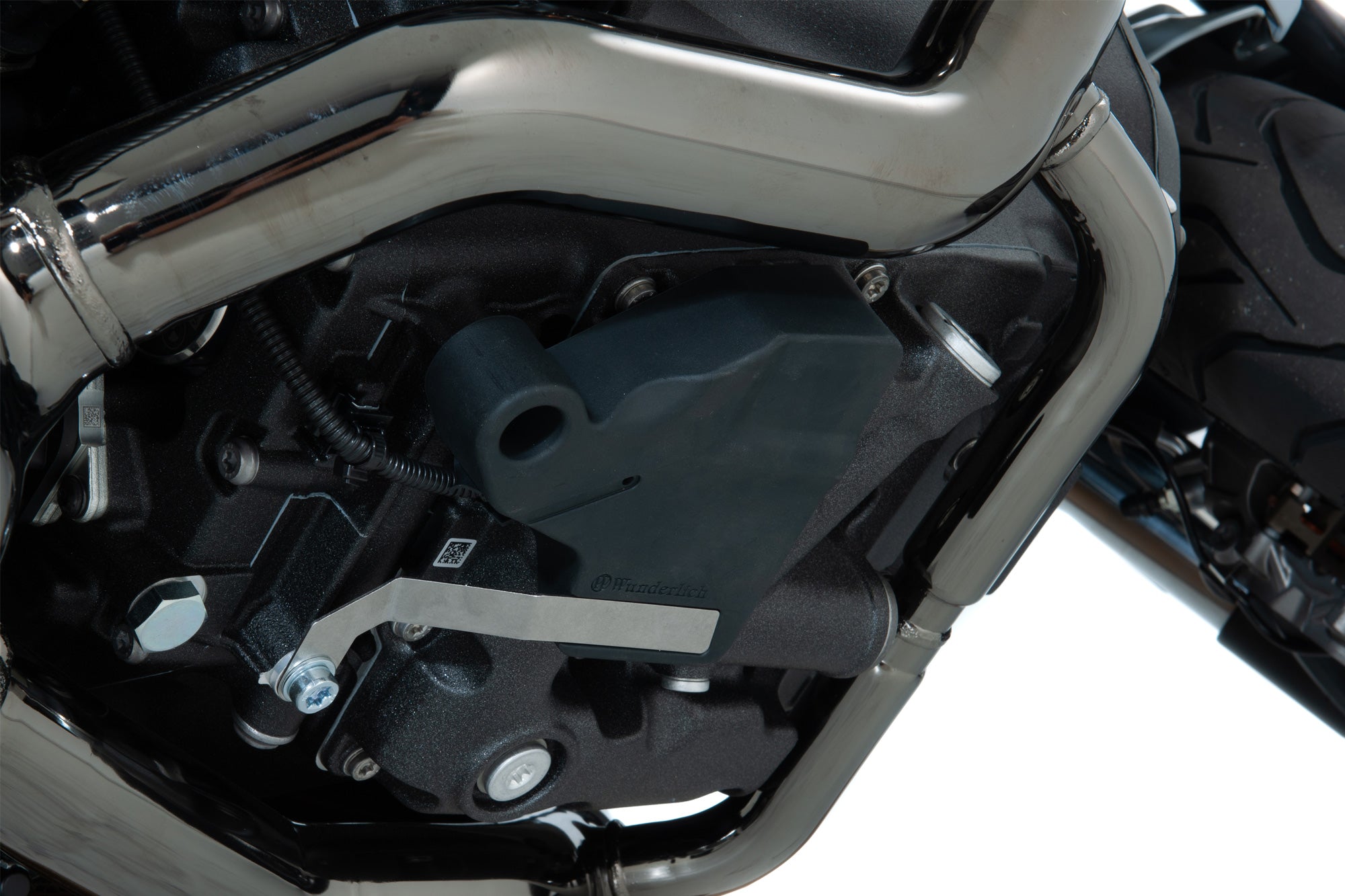 High level of protection and compatible with the Wunderlich "STREET" engine guard ✔ Premium components ✔ Integrated design ➜ Order now