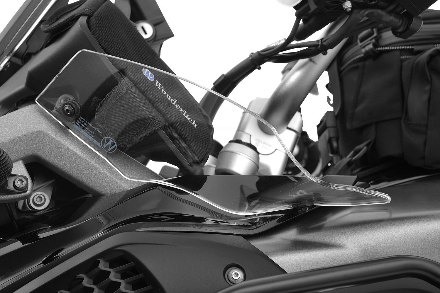 Wunderlich Flaps R 1200 GS LC and R 1250 GS protect the GS rider effectively from wind and weather