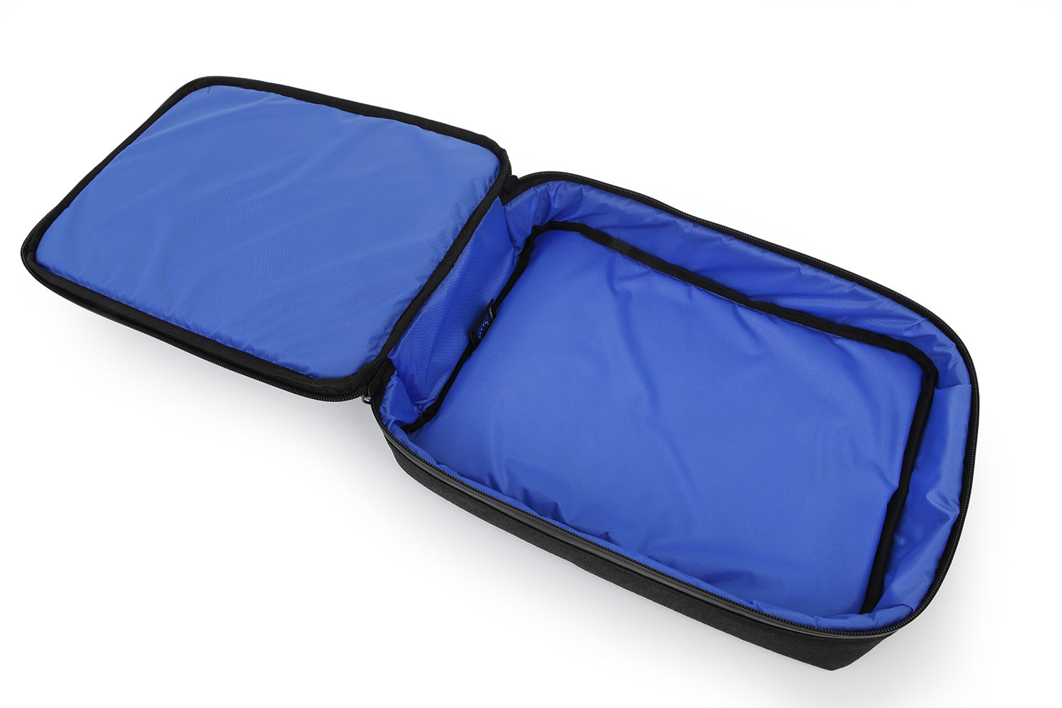 This functional ELEPHANT L top bag comes with all of the benefits of our ELEPHANT range.
