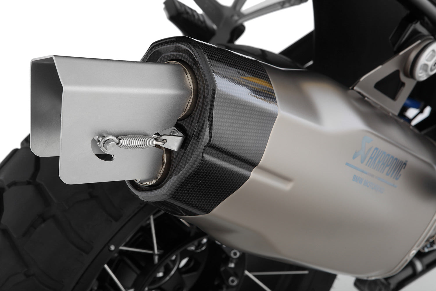 Reduces the droning of the GS, which is often considered unpleasant and irritating
