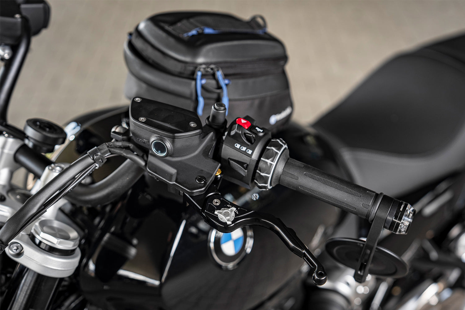 Brake | clutch levers VarioLever with adjustable lever length and reach. The lever length can be changed to suit your personal requirements