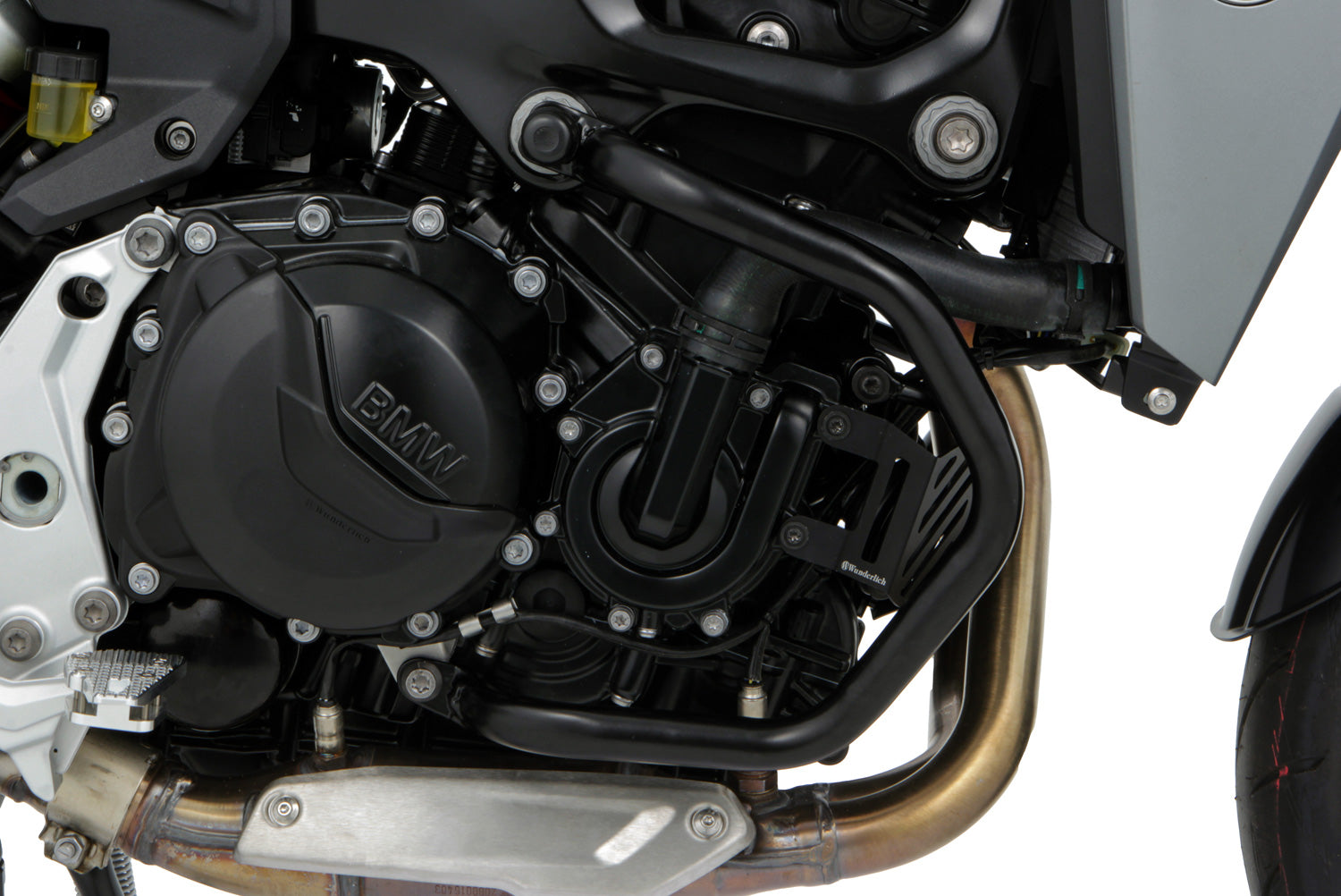 Perfect protection for the engine – Uniform distribution of the forces over 4 points per vehicle side