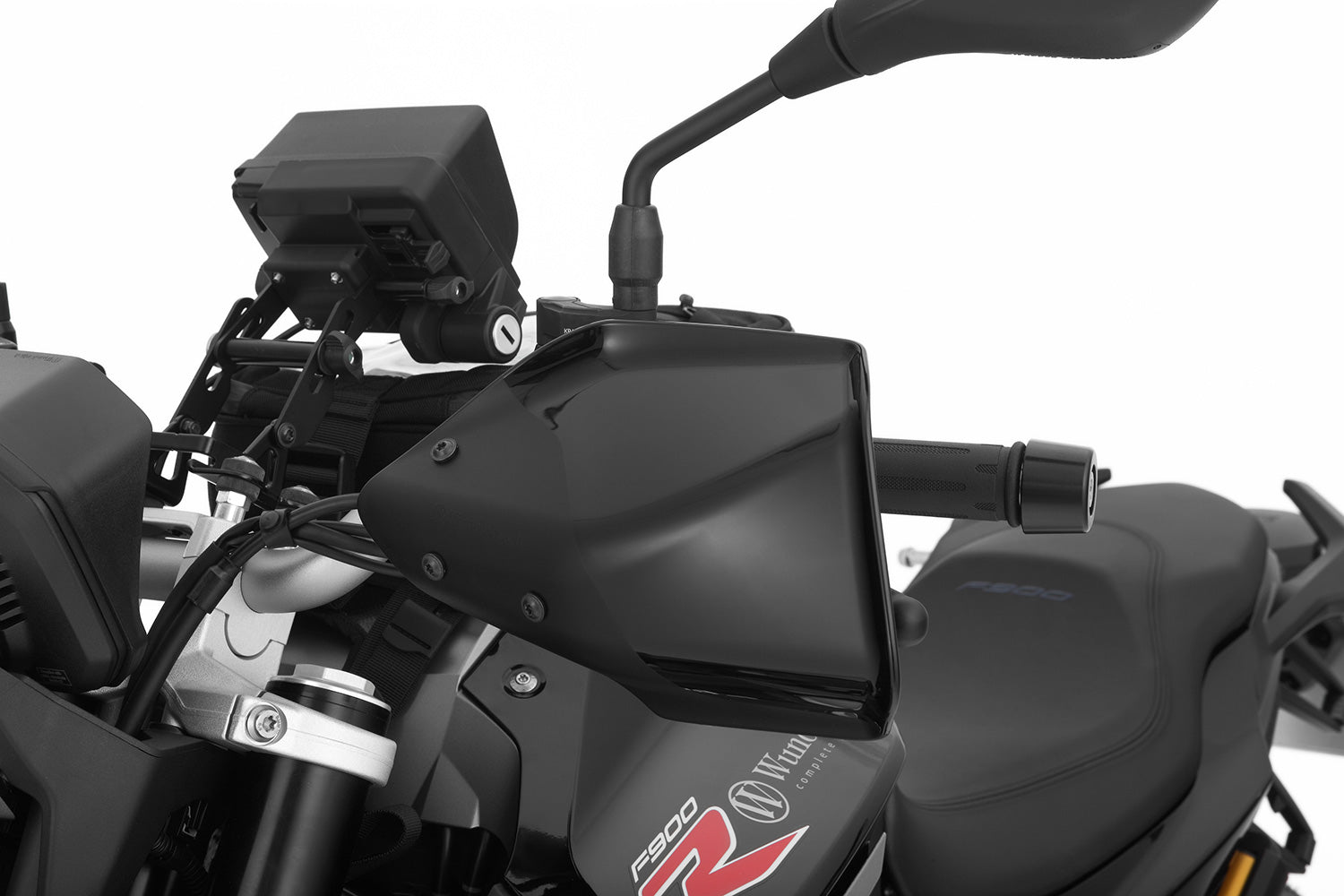 These hand guards offer maximum protection from cold, rain, or dirt.