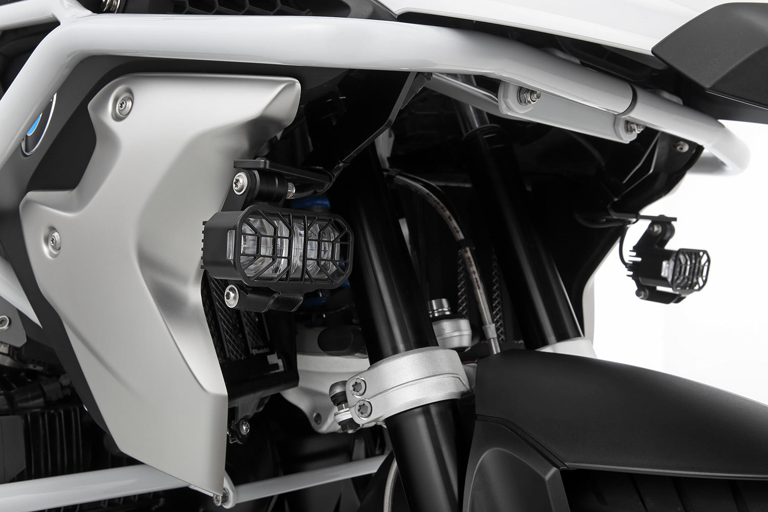 Wunderlich LED Auxillary headlight MICROFLOOTER 3.0 R 1250 GS - complete your BMW ✔ Premium components ✔ Integrated design ➜ Order now