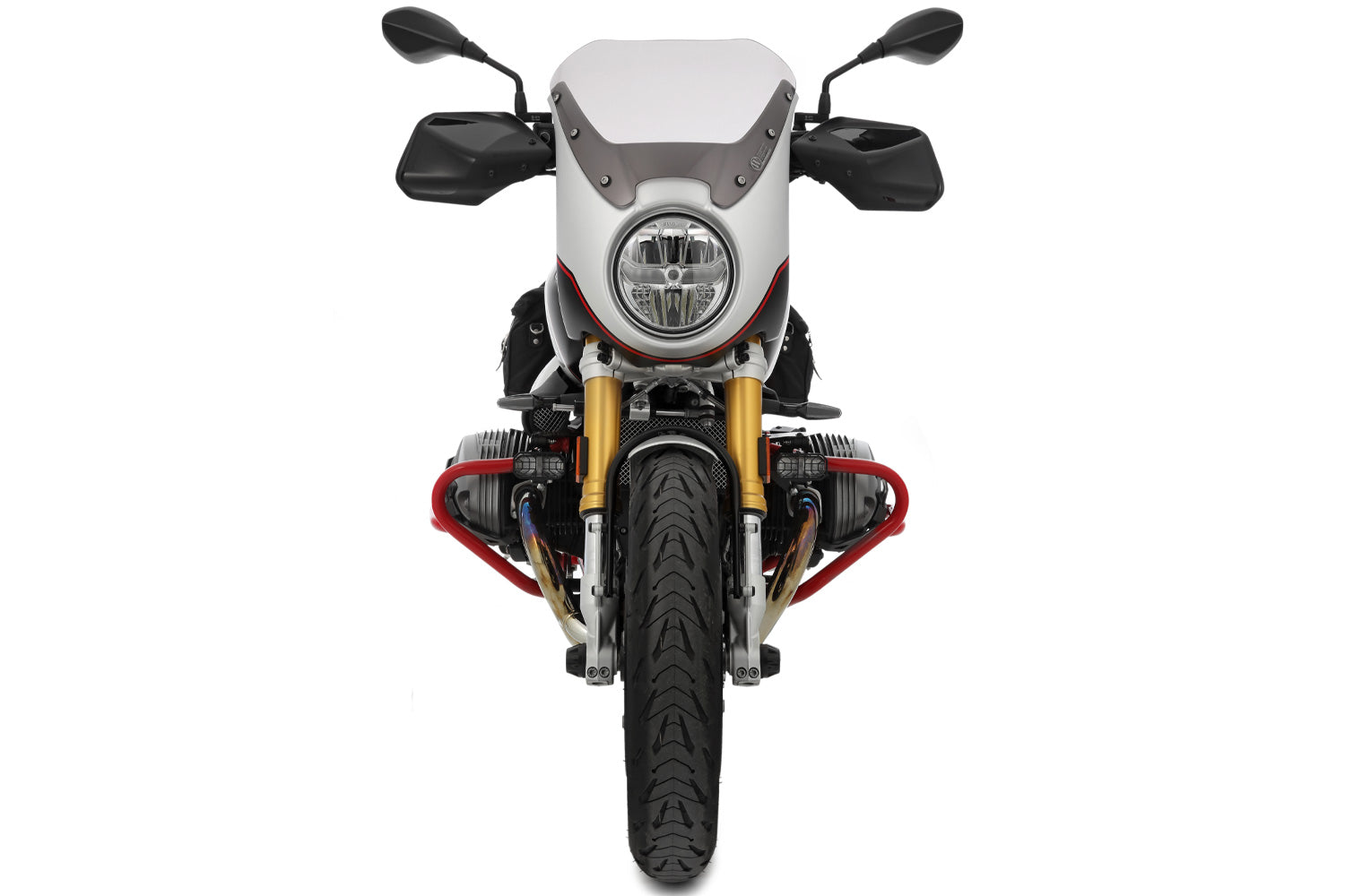 With a full 2 x 4000, so a total of 8000 lumen, they provide four times the luminous flux of conventional auxiliary headlights