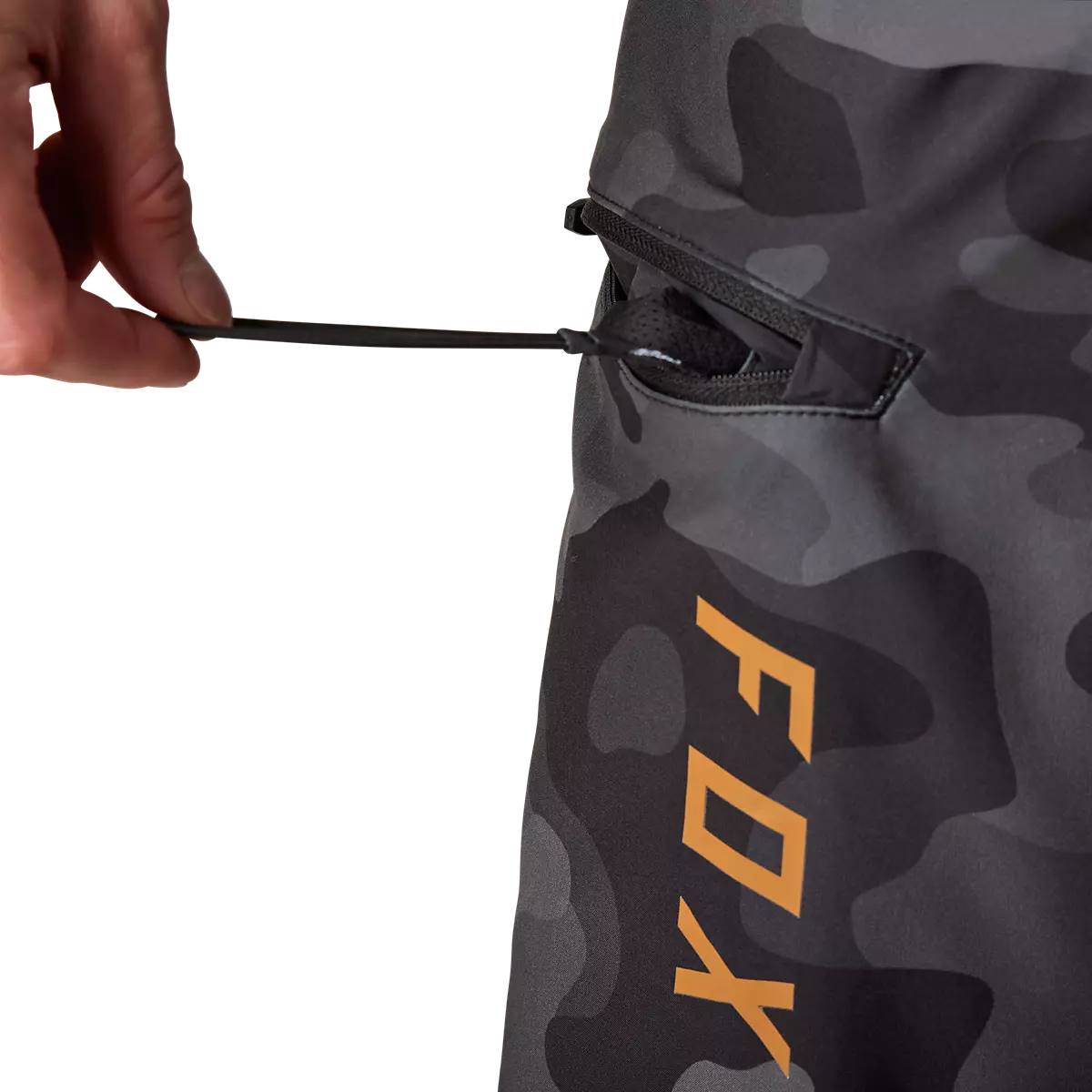 Fox Racing - Overhead Camo Stretch 18" Boardshorts-Black Camo (30727-247)