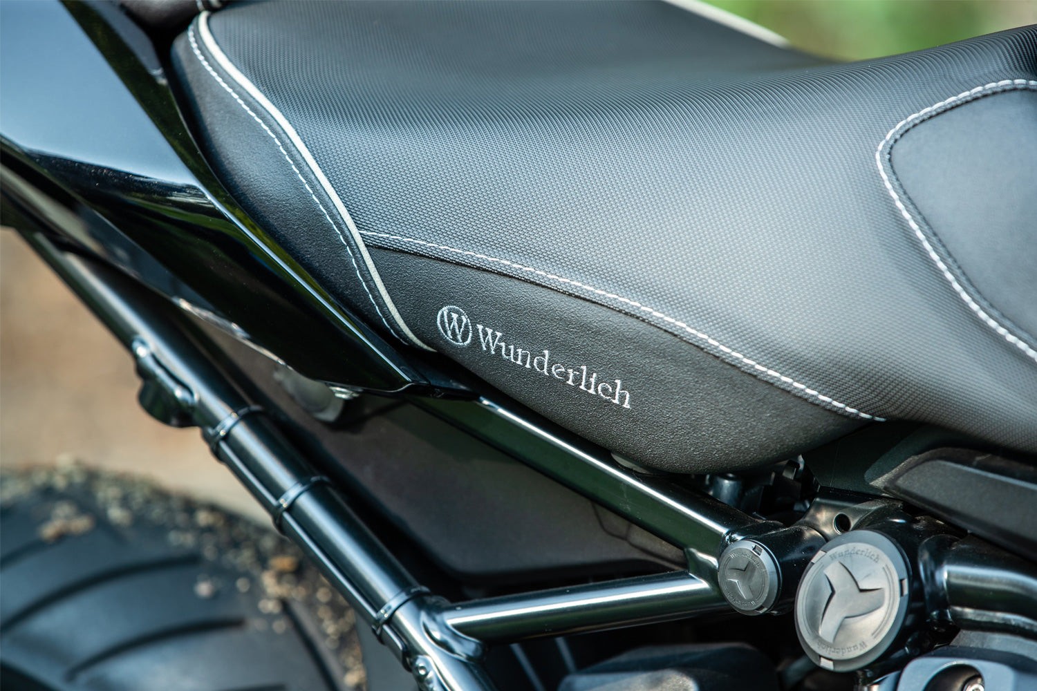 Wunderlich AKTIVKOMFORT rider seat - with seat heating Smart Plug & Play-30901-012