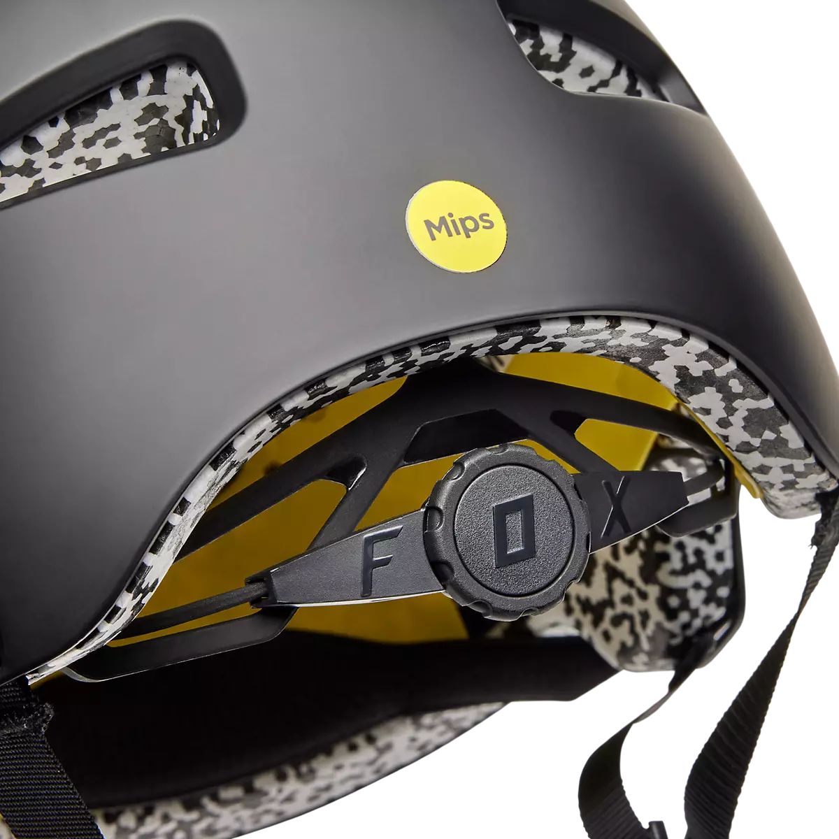 Fox Racing - Flight Pro Helmet Solid-Black (31156-001)
