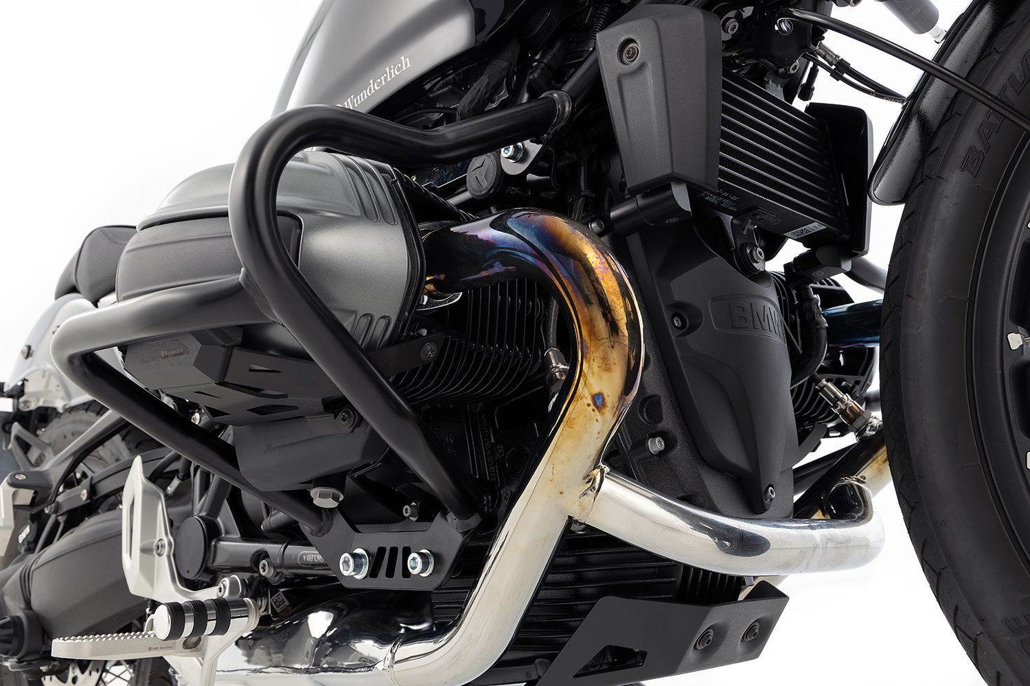 Enables the installation of engine protection bar with valve cover & cylinder protection guards