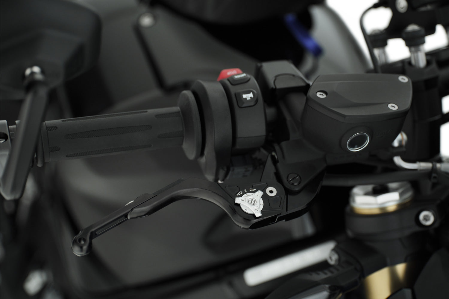 Brake | clutch levers VarioLever with adjustable lever length and reach. The lever length can be changed to suit your personal requirements
