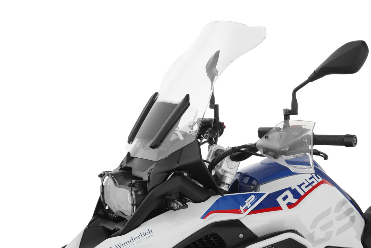 The Wunderlich windshield »MARATHON« with windshield reinforcement on both sides provides incomparable comfort when touring