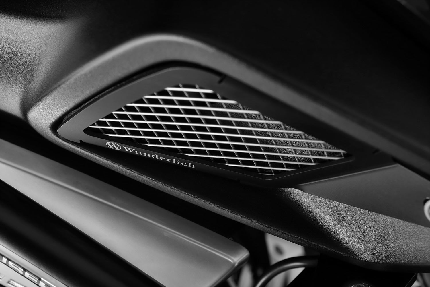 Wunderlich intake pipe guard grille set R 1200 GS LC - complete your BMW ✔ Premium components ✔ Integrated design ➜ Order now
