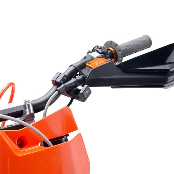 DRC/Zeta/Unit-CLUTCH MASTER CYLINDER GUARD KTM/HUSQ ZE71-3000 4547836378485