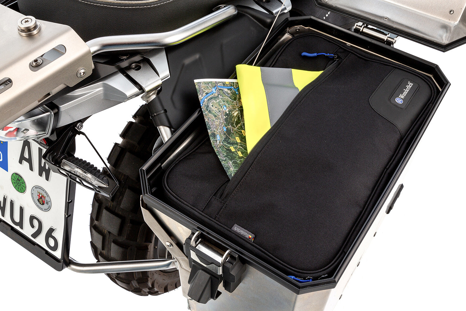 Perfectly fitting inner bags for the original BMW aluminum cases