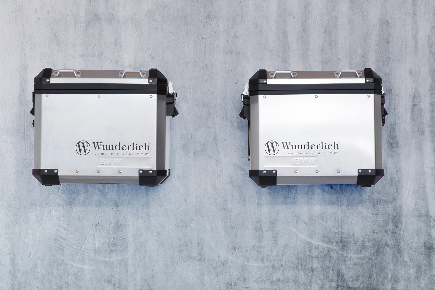 Wunderlich luggage wall bracket system