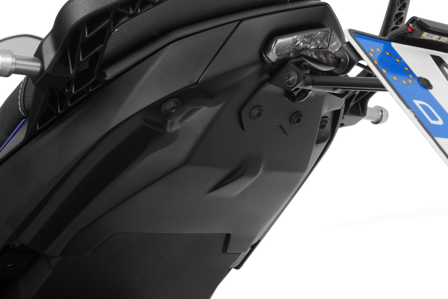 High-quality, well-designed conversion kit for a sporty, minimalist tail section ✔ Premium components ✔ Integrated design ➜ Order now