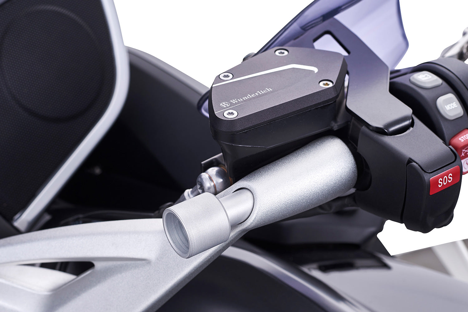 This adapter lengthens the handlebar mount to the middle of the fork brace. ✔ Premium components ✔ Integrated design