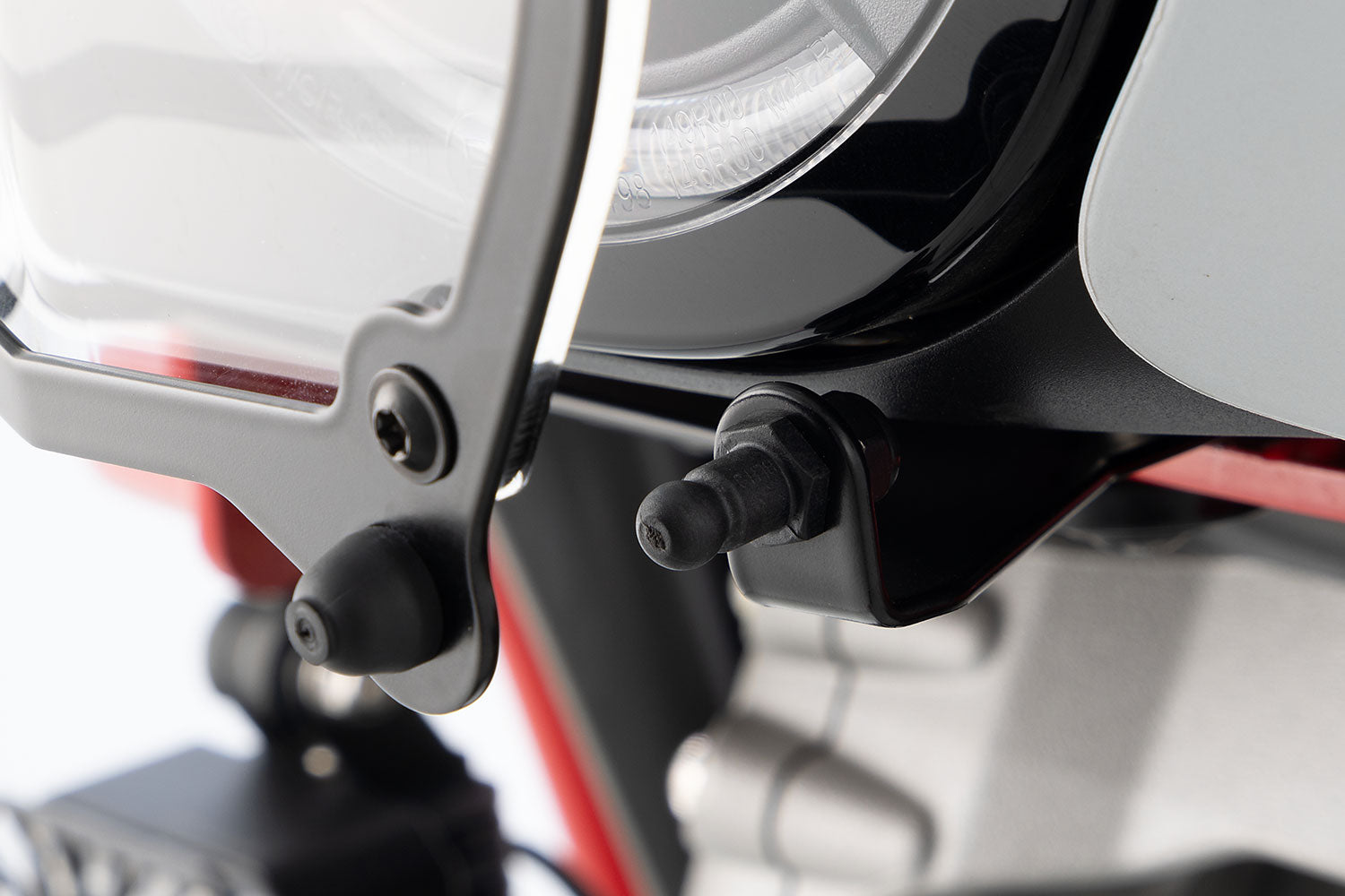 Wunderlich Removable headlight protection "CLEAR" - Passion. Unlimited. ✔ Premium components ✔ Integrated design ➜ Order now
