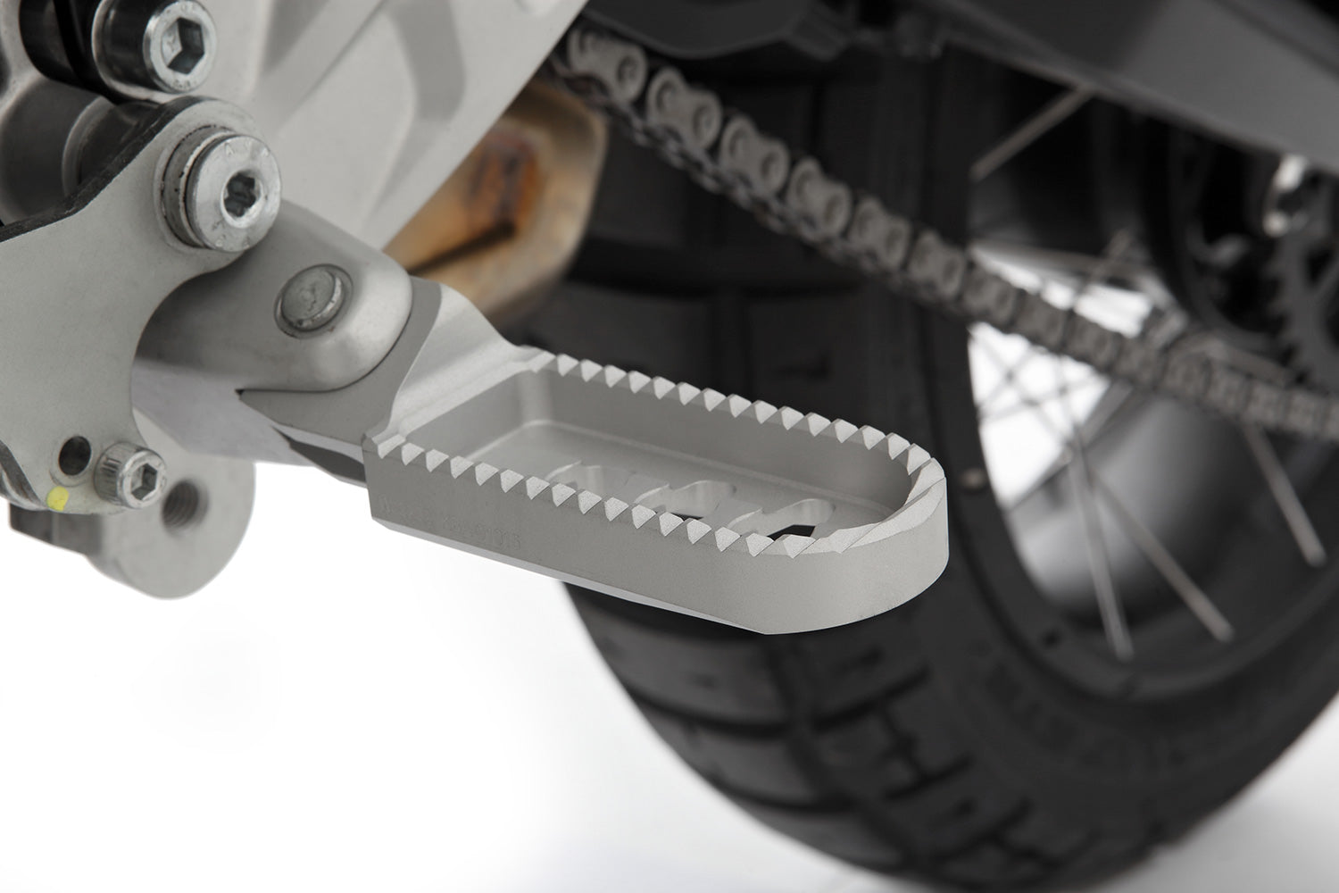 Produced from high-strength aluminium, the footrests are designed to handle even the heaviest loads