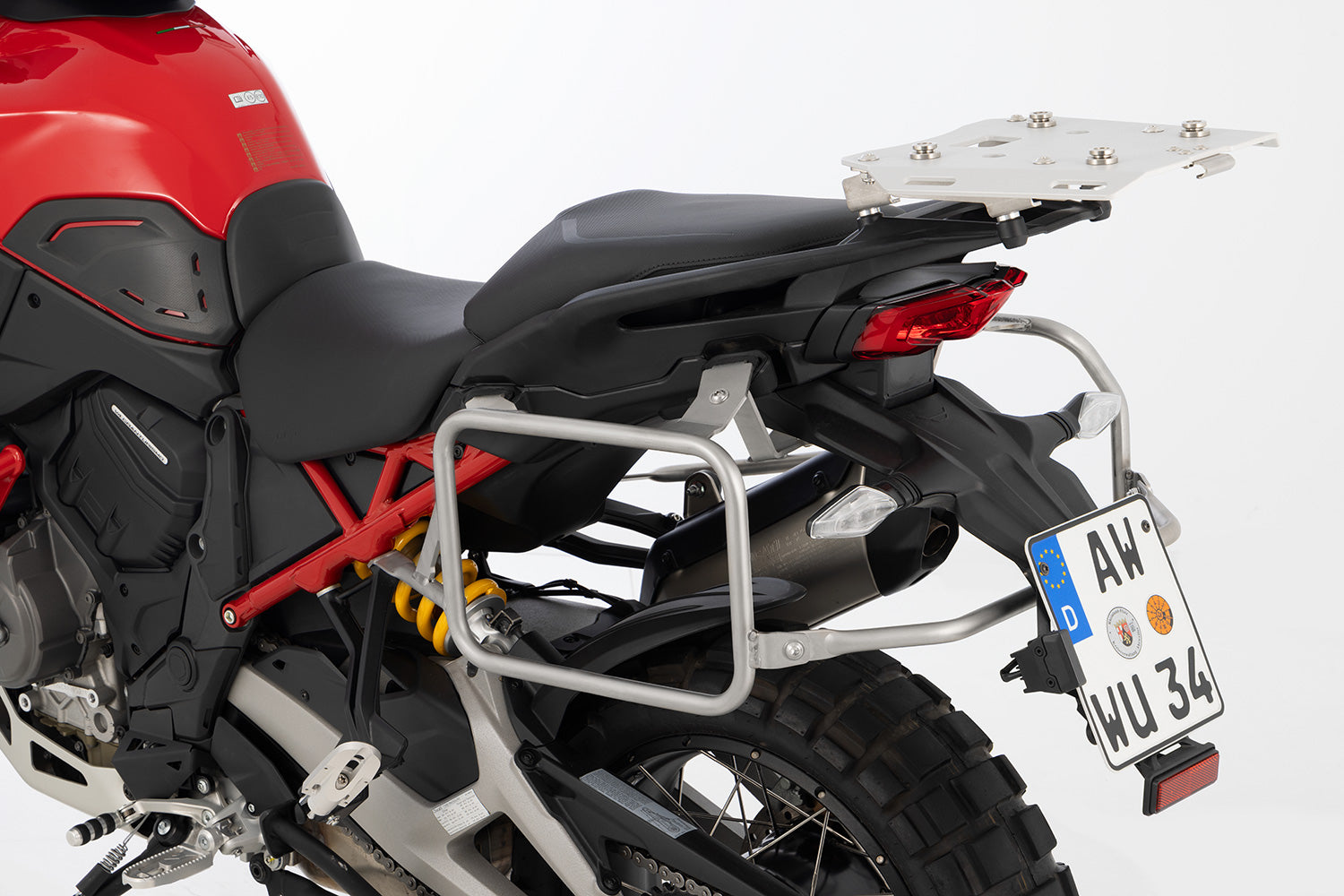 Model-specific case carrier is used to hold our cases✔ Premium components ✔ Integrated design ➜ Order now