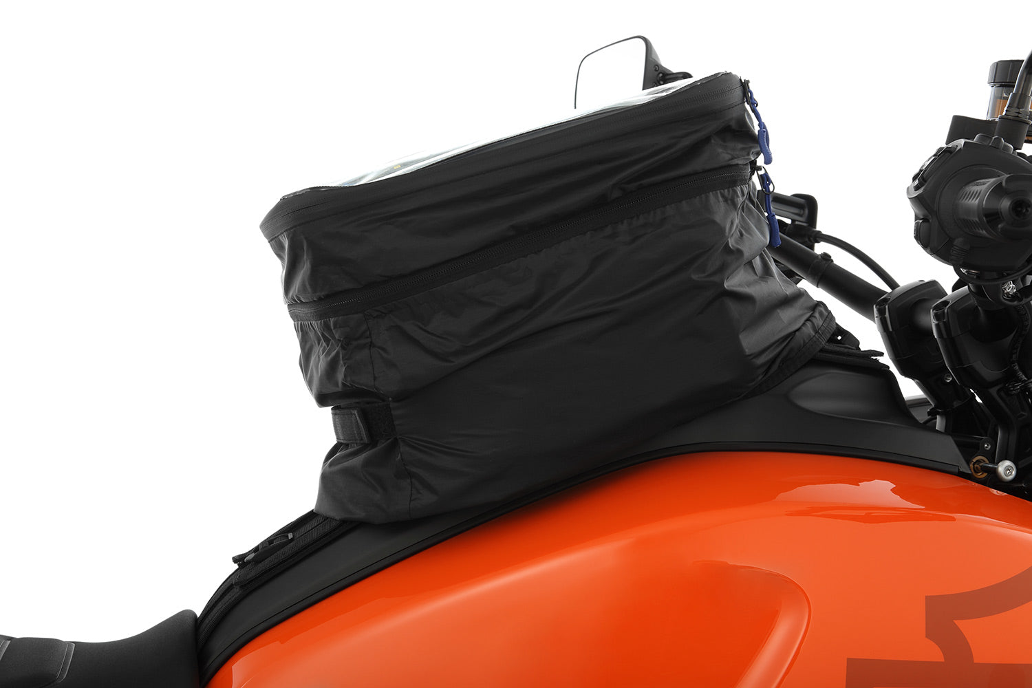 The universal Wunderlich Vario rain cover reliably protects your tank bag and sensitive items inside, even in heavy rain.