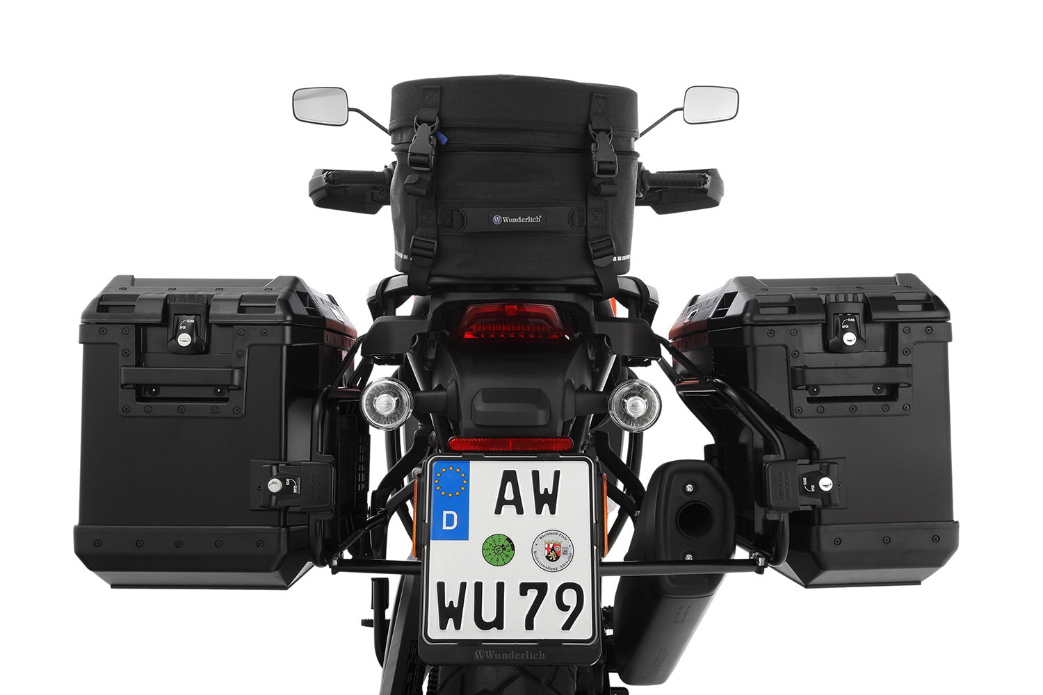 Multi-functional and compact bag can either be attached to the luggage carrier of the passenger seat quickly and simply