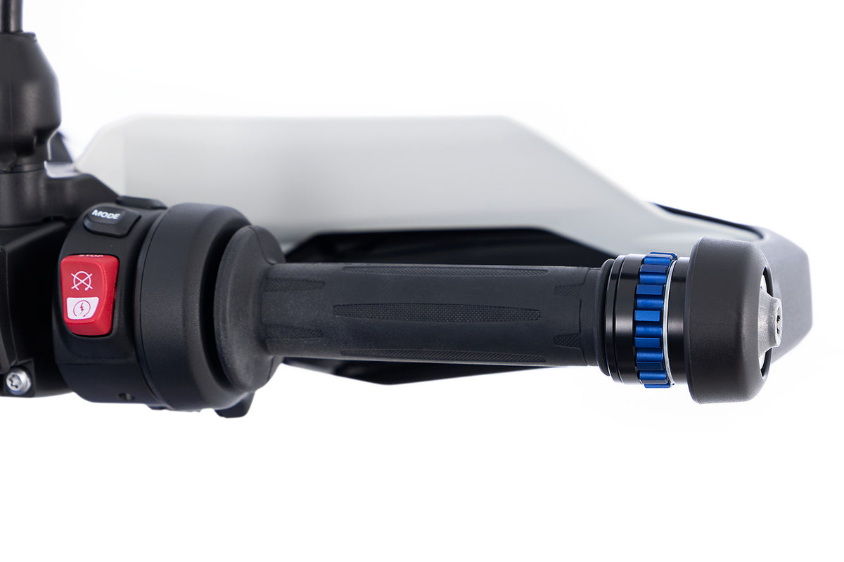 Allows individual adjustment of the throttle grip’s rotational resistance &