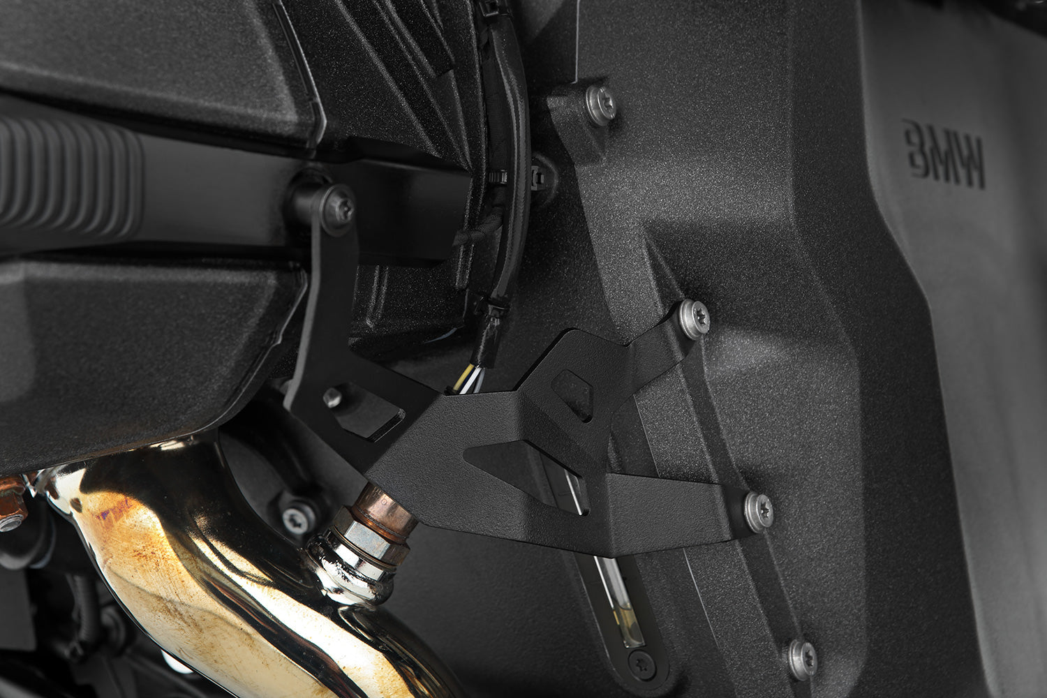 Wunderlich oxygen sensor guard R 1300 - complete your BMW ✔ Premium components ✔ Integrated design ➜ Order now