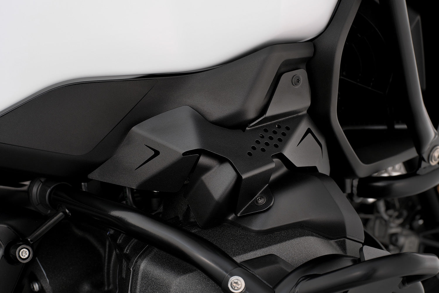 For the area of the right and left intake manifold  ✔ Premium components ✔ Integrated design ➜ Order now