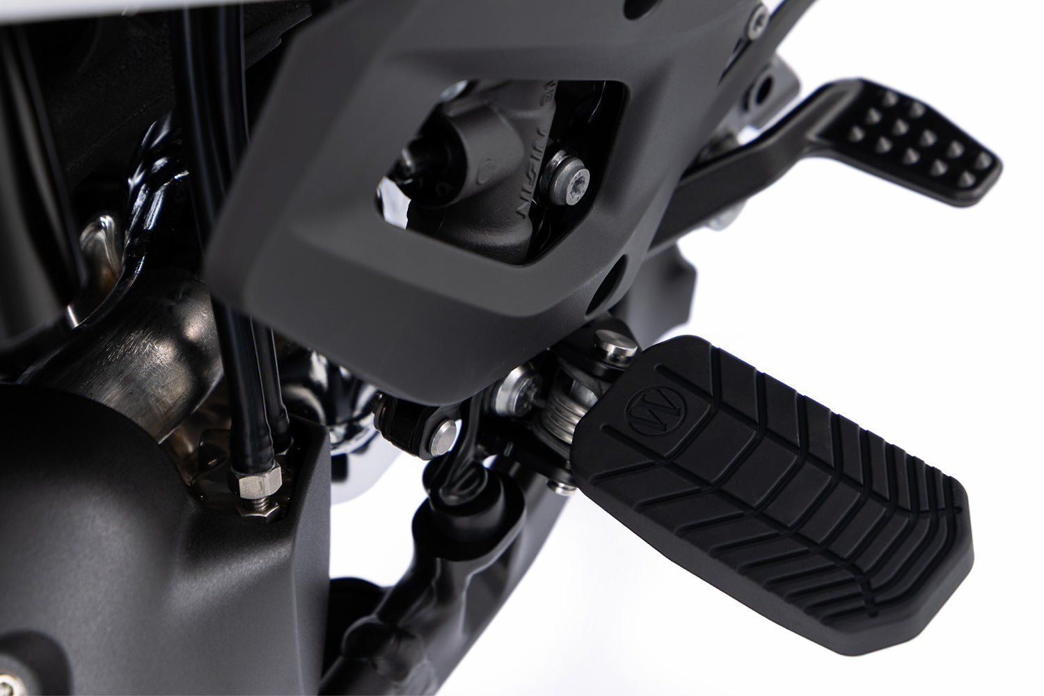 Transforms the standard footrests into true touring footrests ✔ Premium components ✔ Integrated design ➜ Order now
