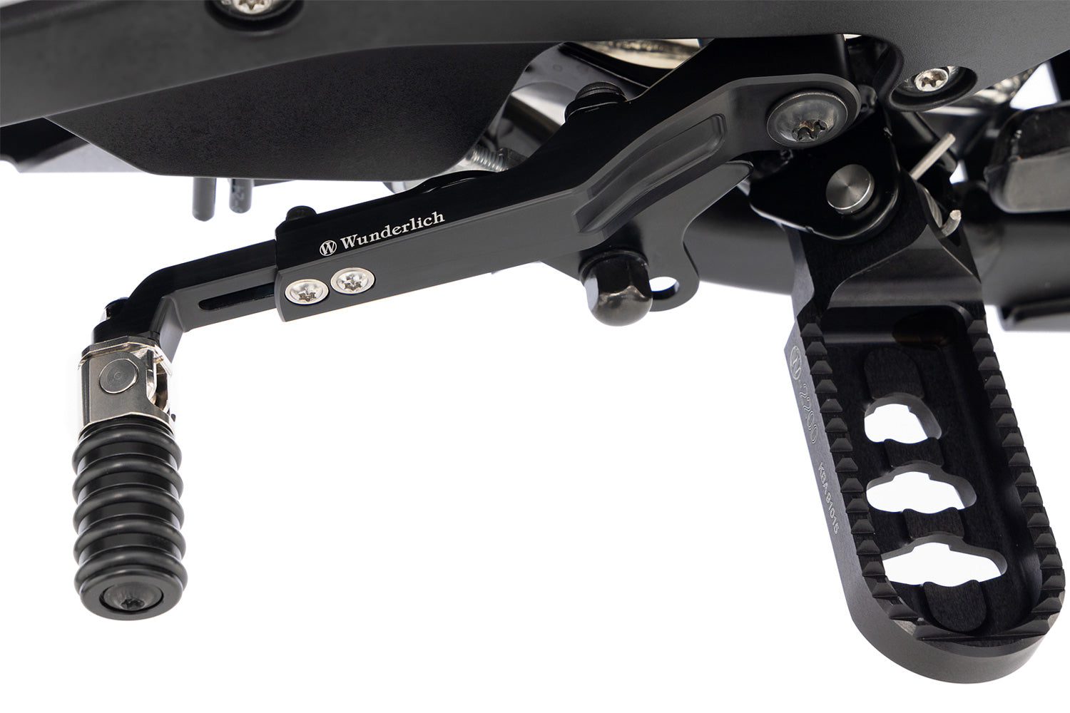 Wunderlich Adjustable gear shift lever CLEVER LEVER R 1300 GS + Adventure - complete your BMW ✔ Premium components ✔ Integrated design