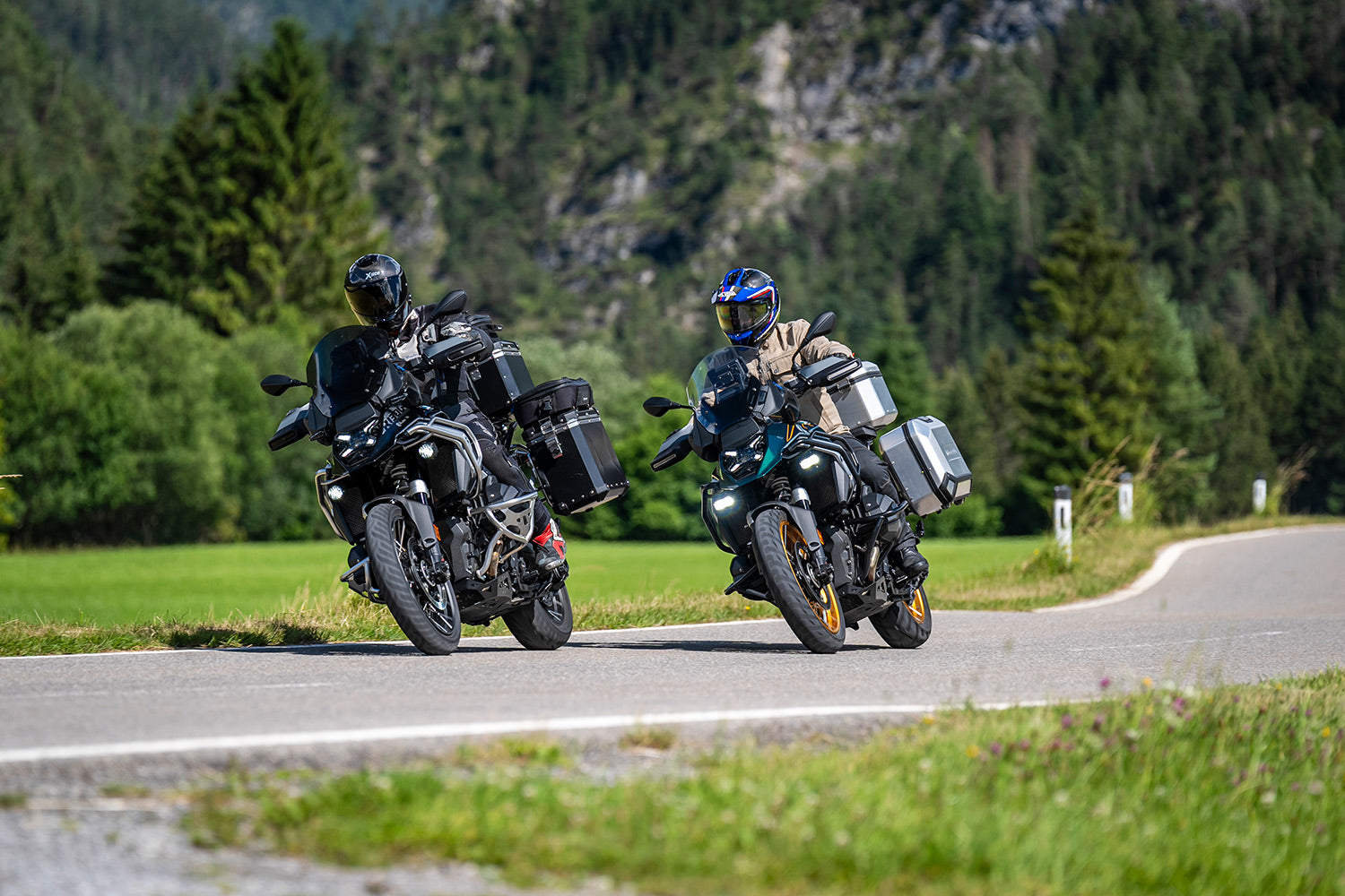 Wunderlich Wind deflector R 1300 GS - complete your BMW ✔ Premium components ✔ Integrated design ➜ Order now