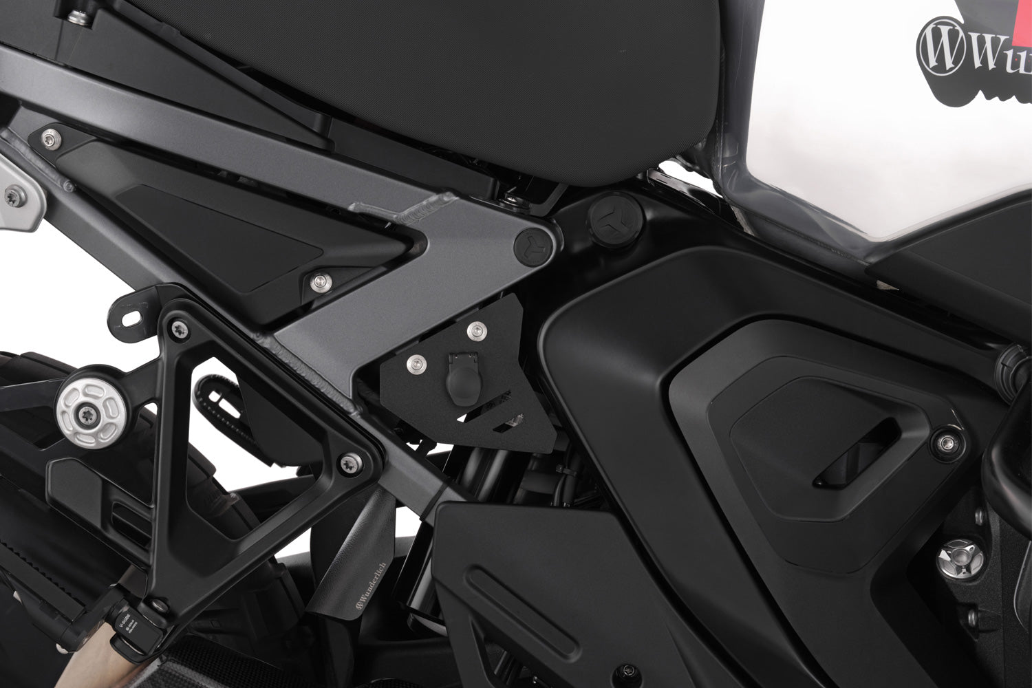 Wunderlich - Dual USB / USB-C Socket with Socket Relocation for the R 1300 GS Adventure