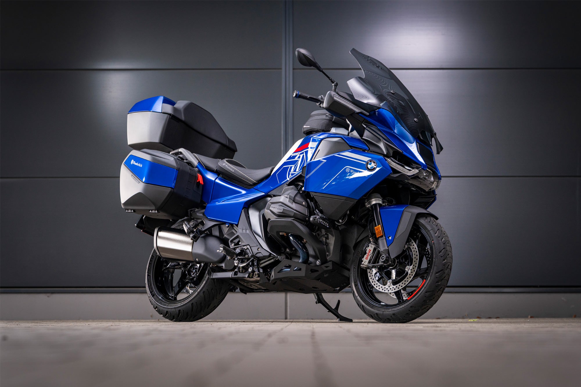 High level of protection and compatible with the Wunderlich "STREET" engine guard ✔ Premium components ✔ Integrated design ➜ Order now