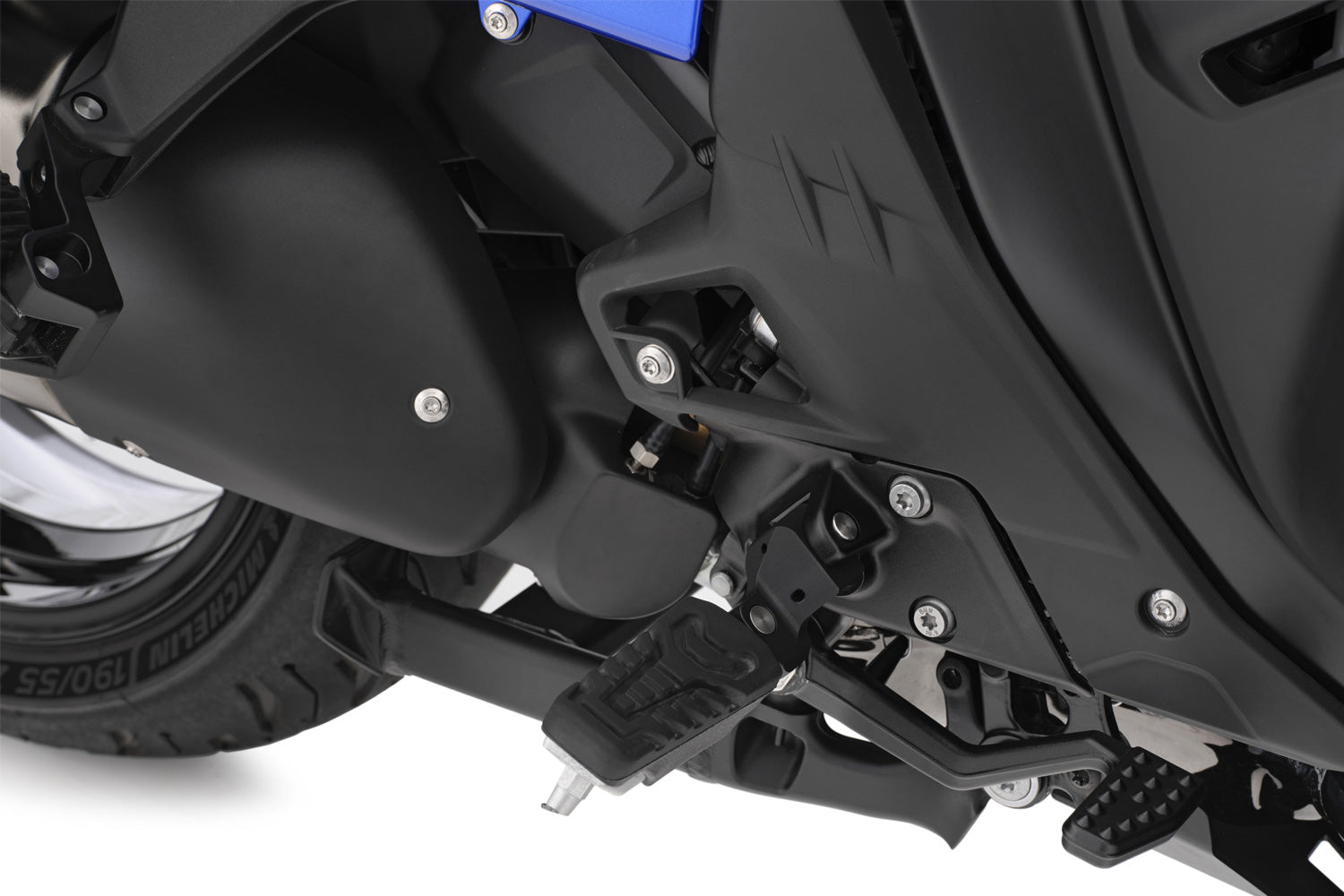 A lowered footrest to reduce knee joint strain ✔ Premium components ✔ Integrated design ➜ Order now