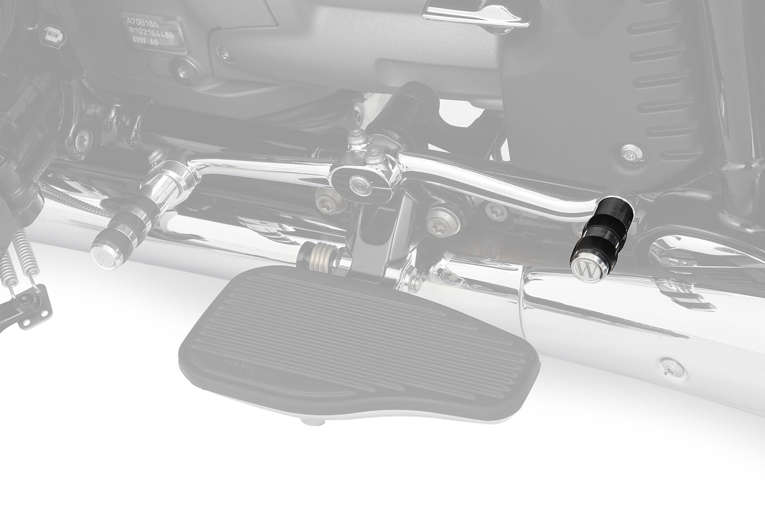 Our gear-shifter extension replaces the series standard lever. At 50 mm, it’s twice as long (!) as the original.