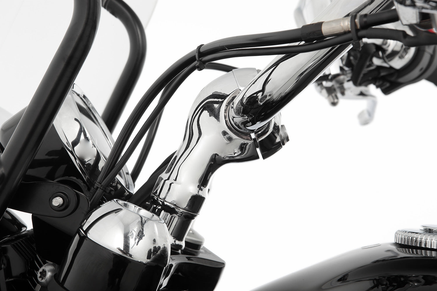 Raises the handlebar base by approx. 25 mm