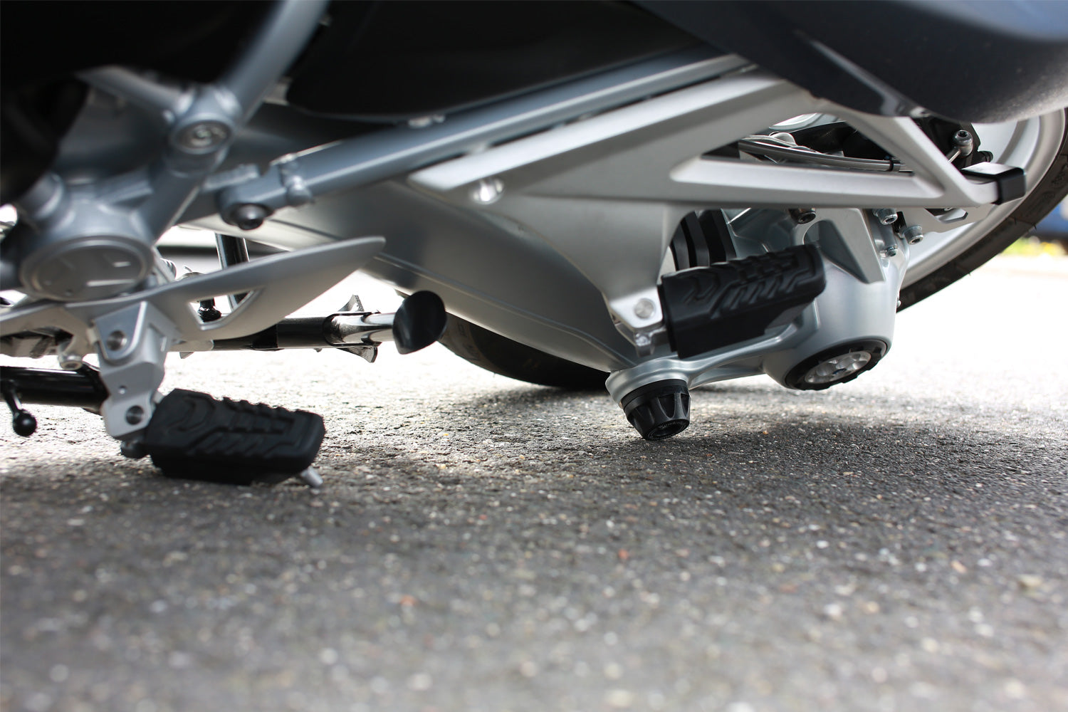 Double protection against impact and abrasive damage - complete your BMW ✔ Premium components ✔ Integrated design ➜ Order now