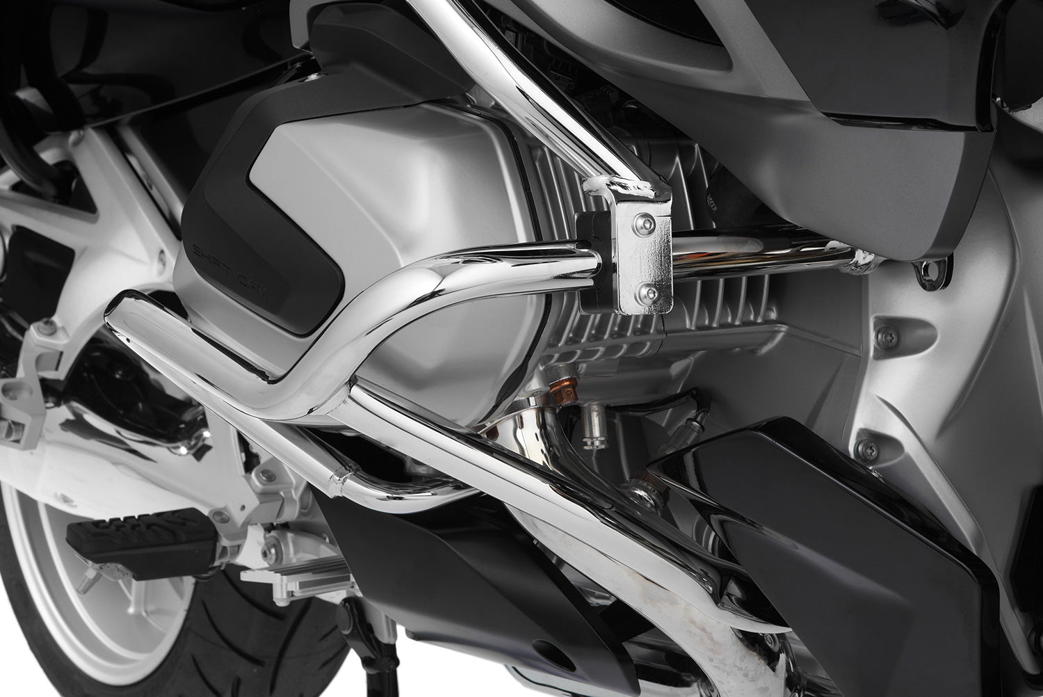 Perfectly combines the comprehensive engine protection in an accident or bike crash with its discreet product design