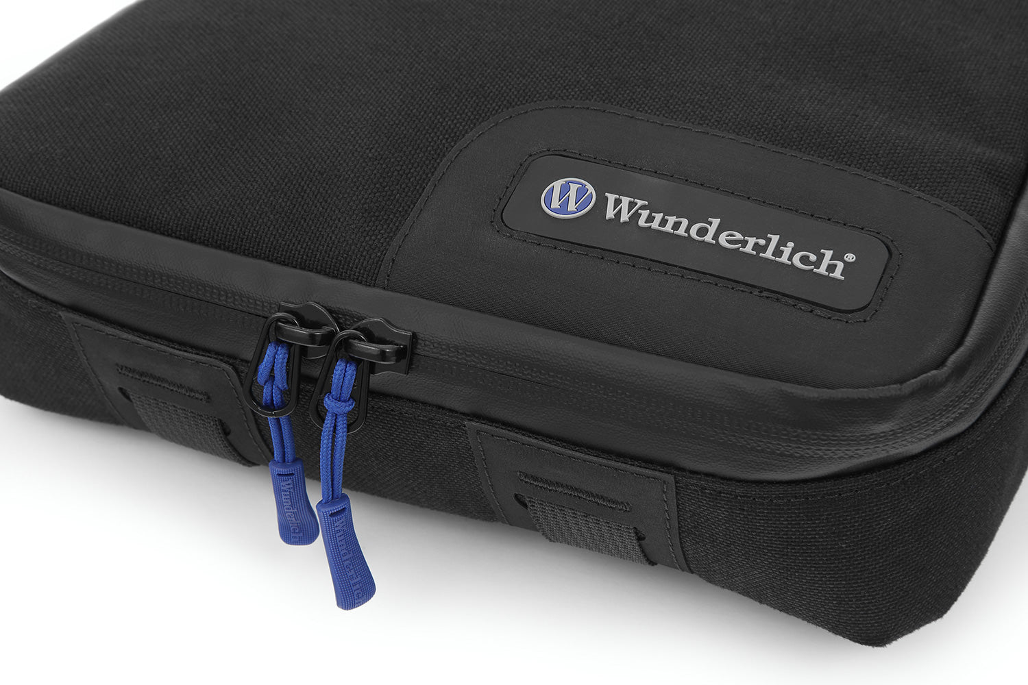 This functional ELEPHANT L top bag comes with all of the benefits of our ELEPHANT range.