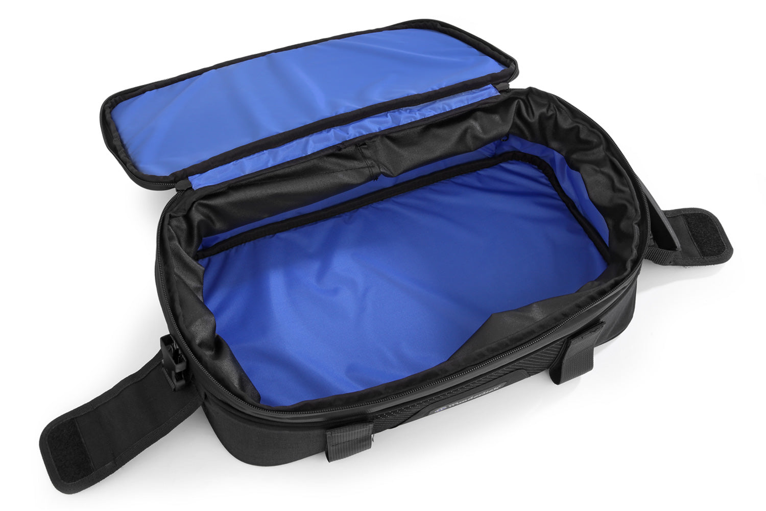 Our fitted BagPacker II case top bags attach to the side cases.