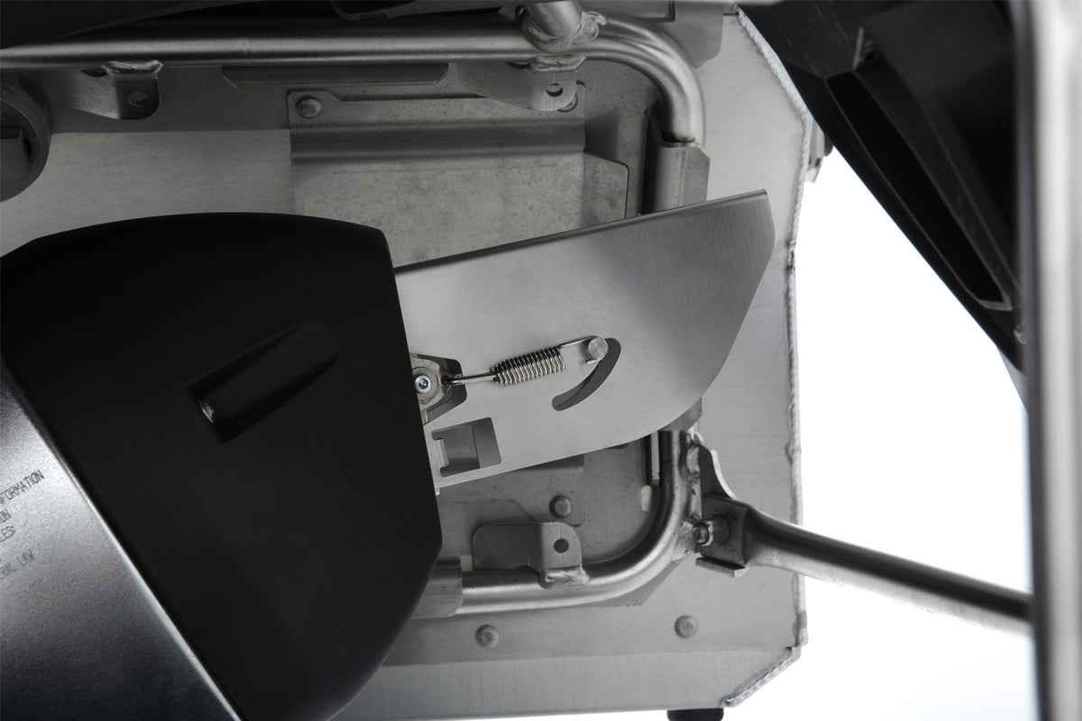 Reduces the droning of the GS, which is often considered unpleasant and irritating