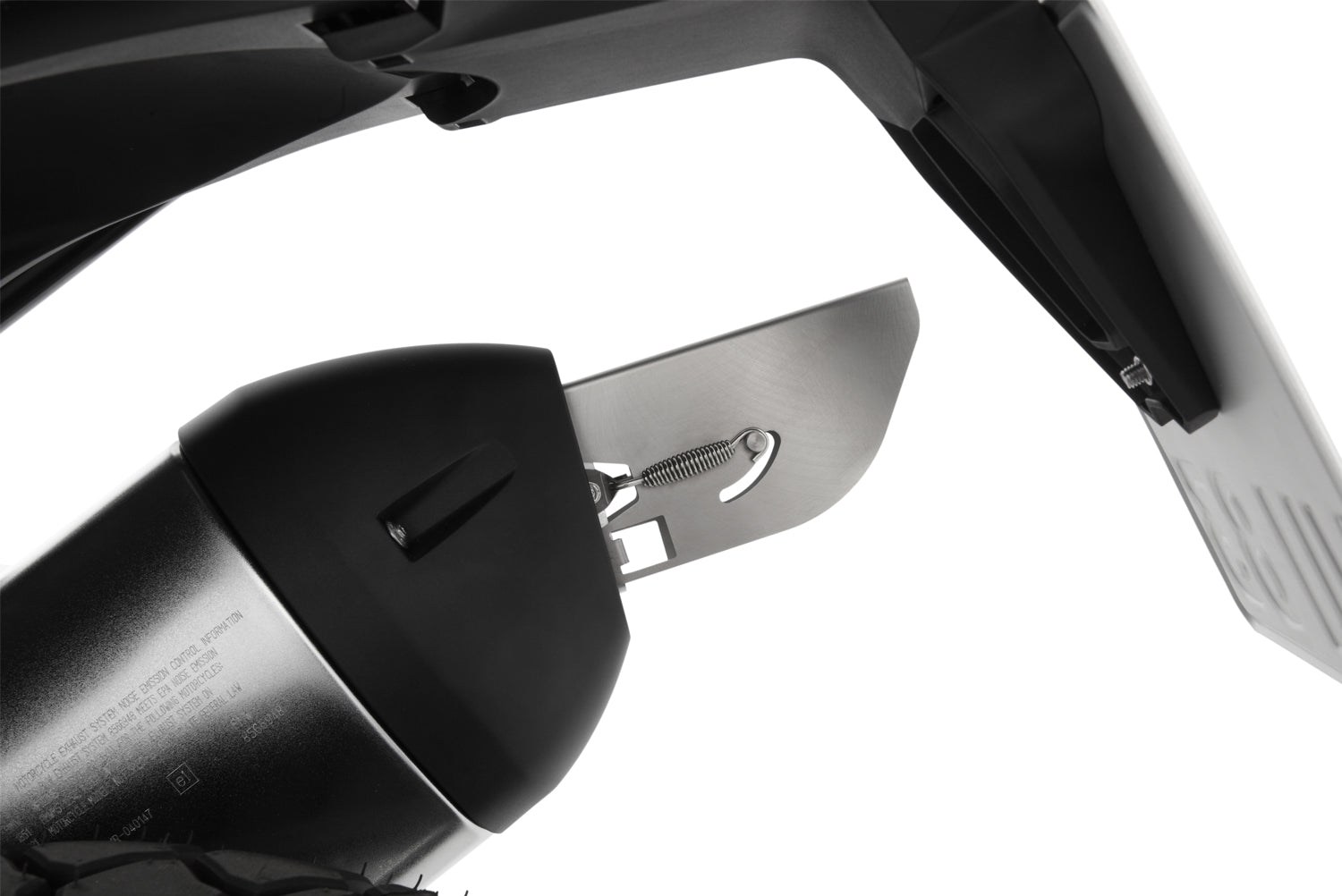 Reduces the droning of the GS, which is often considered unpleasant and irritating