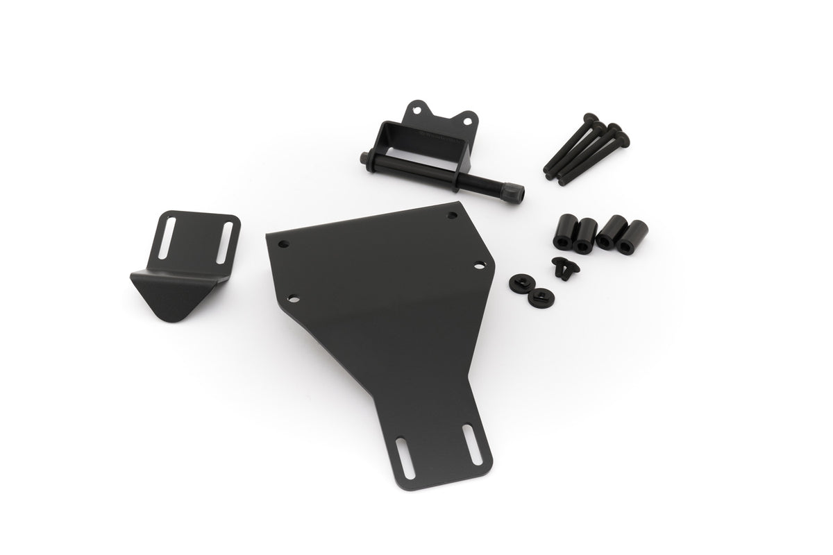 Compatible with almost all current attachment systems for ergonomic positioning of smartphones or navigation devices