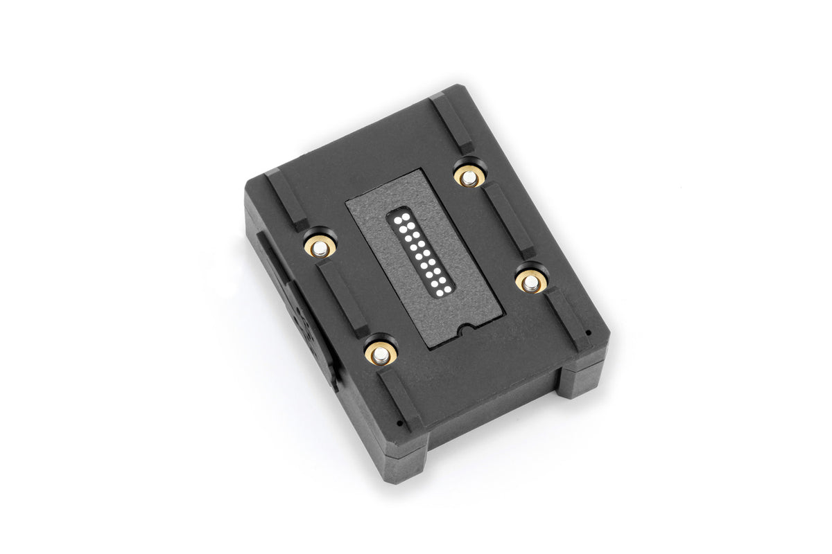 Our thoroughly practical USB charging box  fits all BMWs with the factory-side BMW navigation preparation (Navigator V,  VI).