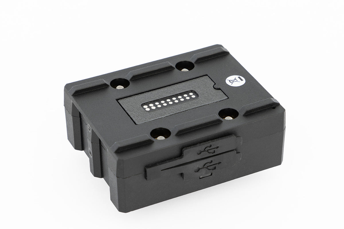 The charging box fits all BMWs with the factory-side BMW navigation preparation (Navigator V, VI)
