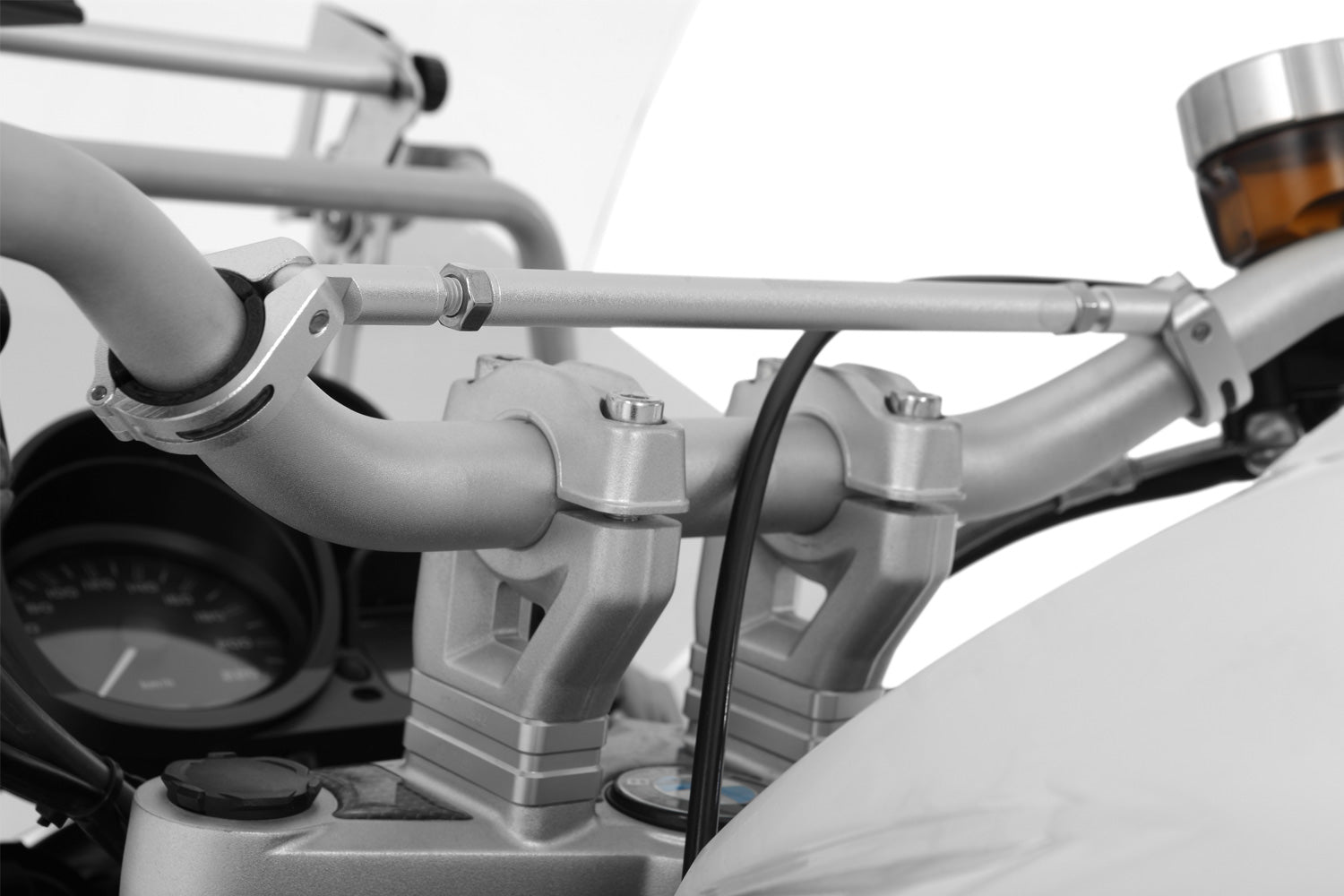 Silver-colored handlebar center strut for BMW made of aluminum