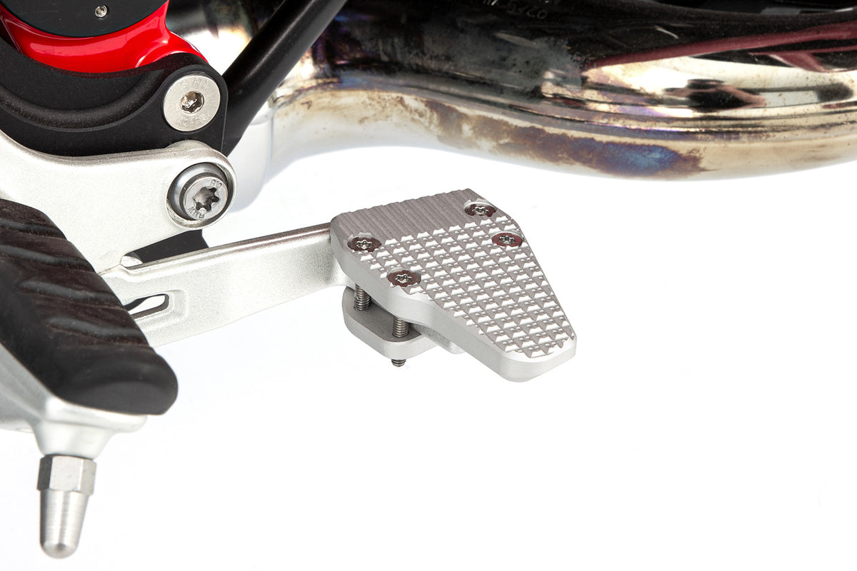 The enlarger improves ergonomics and comfort and thus increases passive safety.